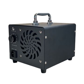 Generátor ozonu CrystalO3 10G/H, pro dezinfekci domácností, penzionů, kanceláří a komerčních prostor.