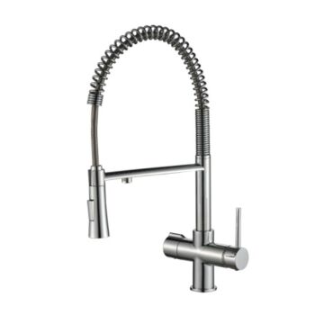 Třícestná kuchyňská baterie se sprchou chrom.